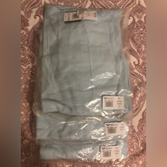 NWT Roxy Sunday Morning Hoodie - Picture 6 of 10